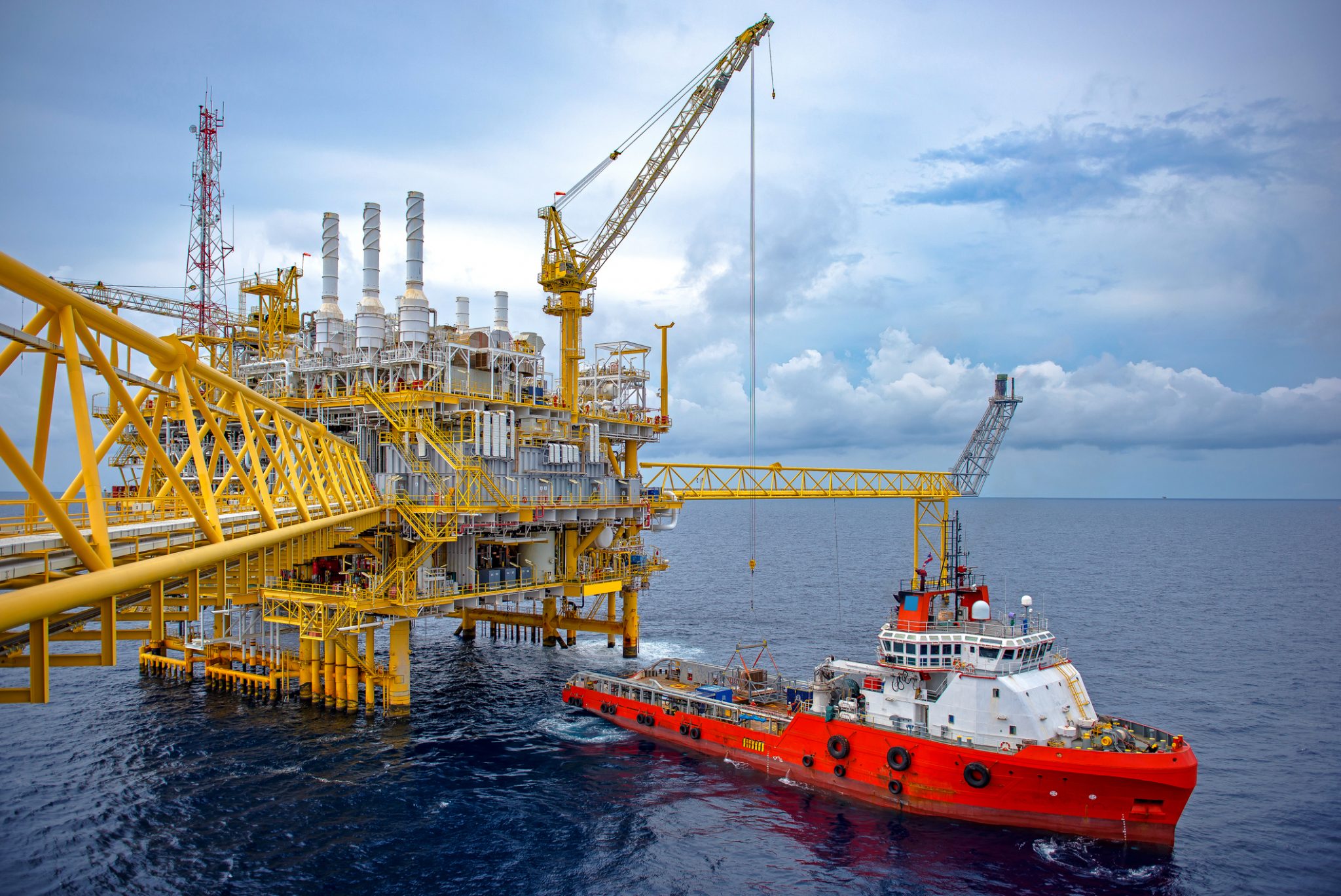 Blast protection in offshore oil and gas platforms - Halton